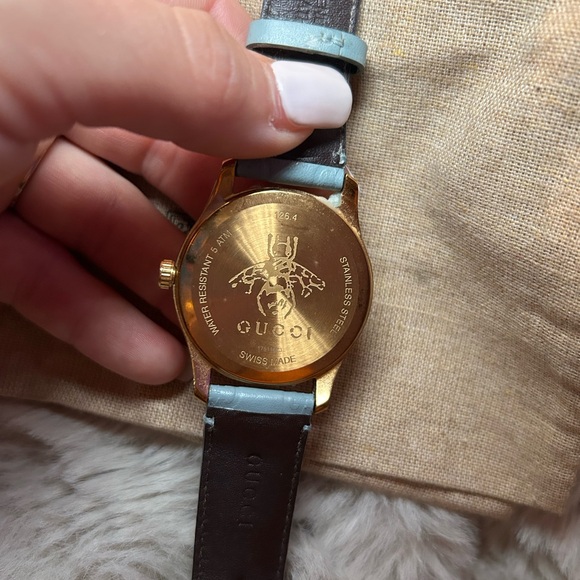 Gucci Blue and Gold Women's Watch G-Timeless Quartz GG Dial - Picture 9 of 9